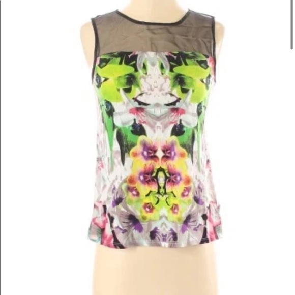 Printed tank with mesh top - Picture 2 of 6